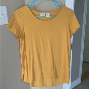 Mustard yellow short sleeve